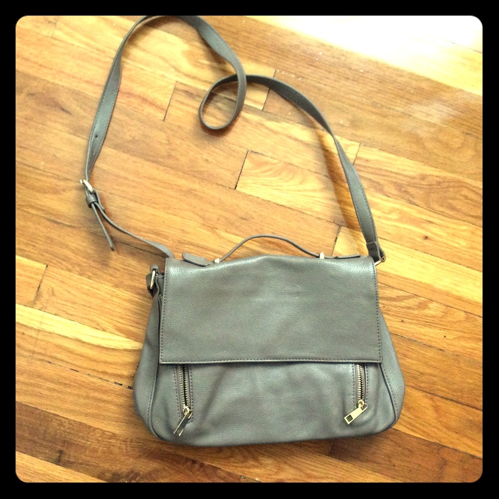 Forever 21 crossbody adjustable